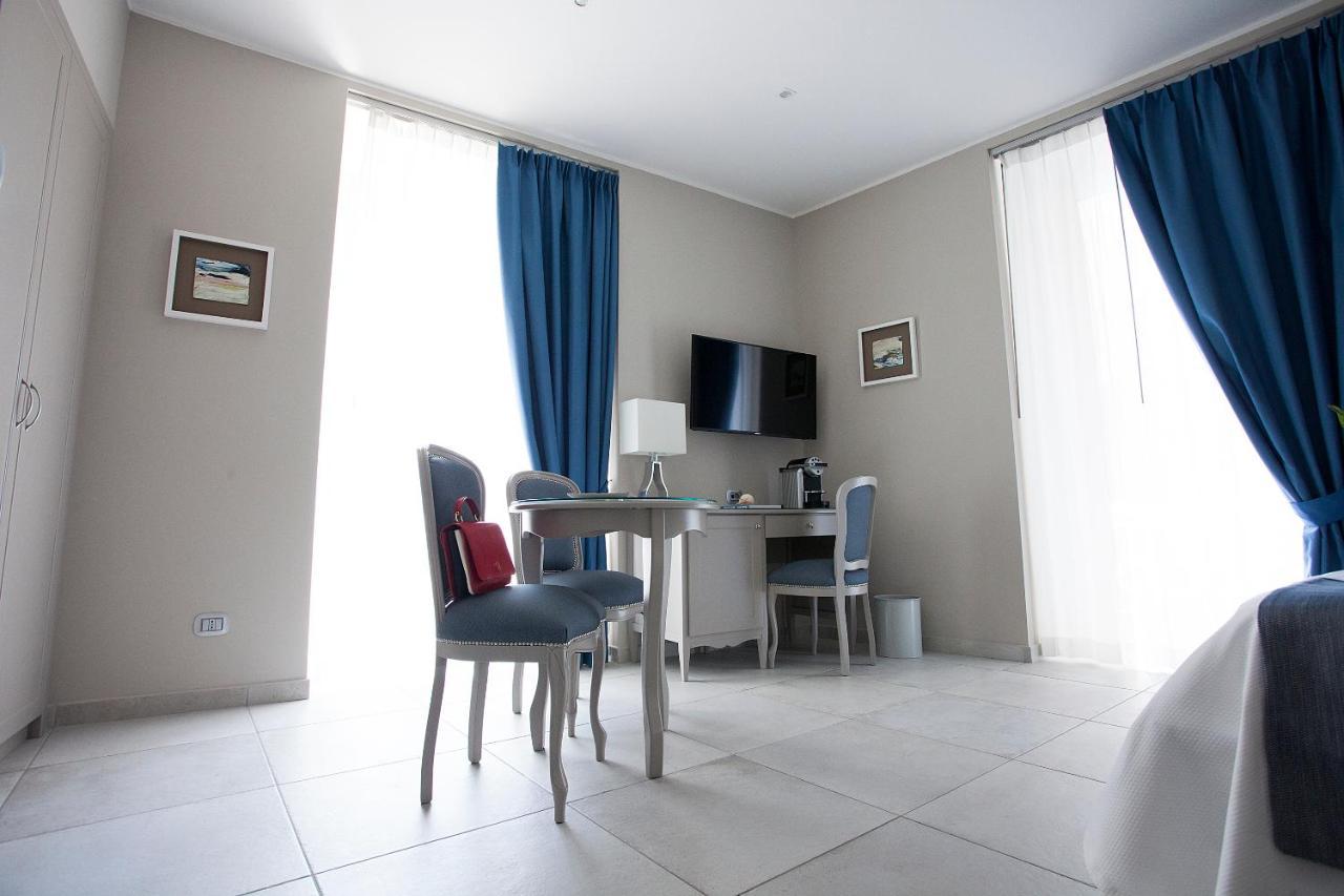 Residenza San Ferdinando Hotel Naples Luaran gambar