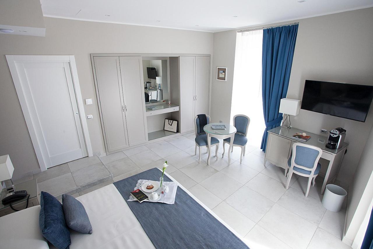Residenza San Ferdinando Hotel Naples Luaran gambar