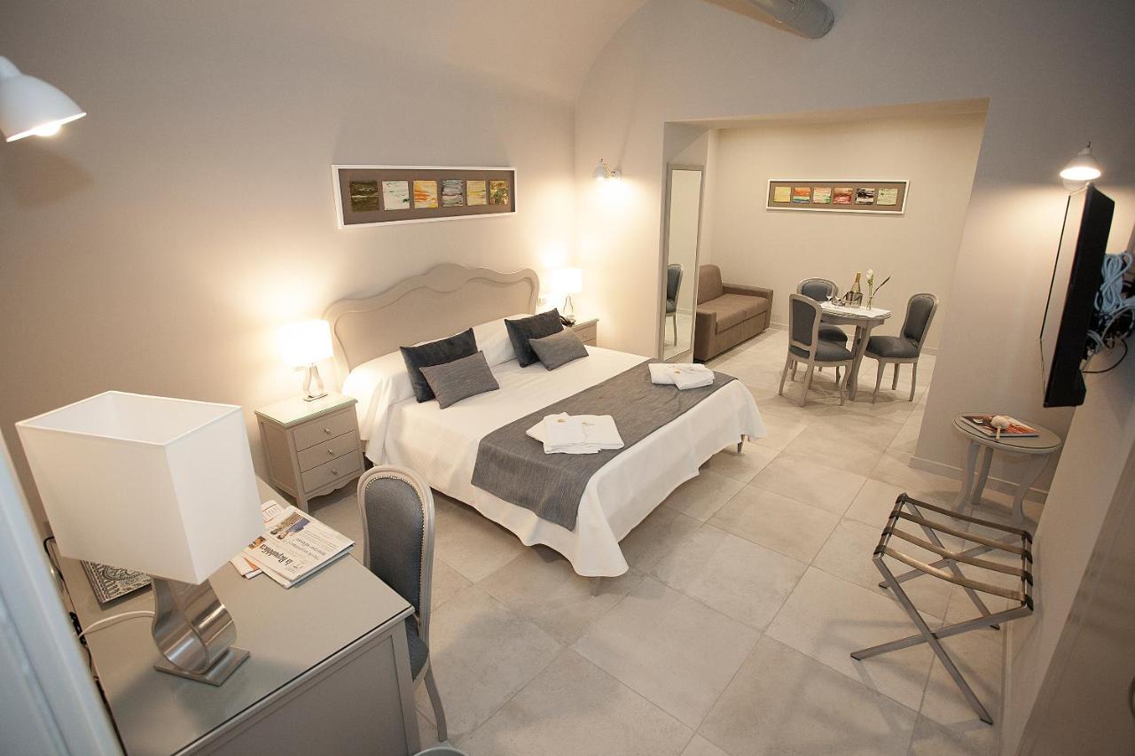 Residenza San Ferdinando Hotel Naples Luaran gambar