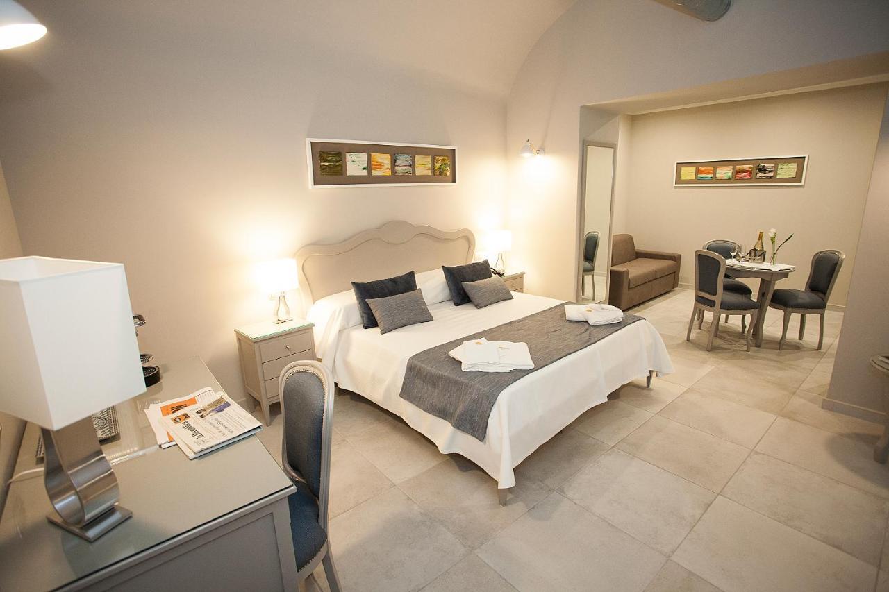 Residenza San Ferdinando Hotel Naples Luaran gambar
