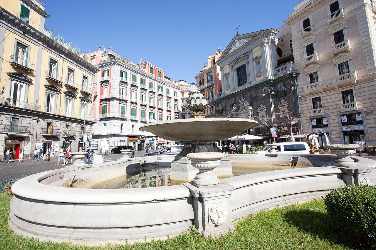 Residenza San Ferdinando Hotel Naples Luaran gambar