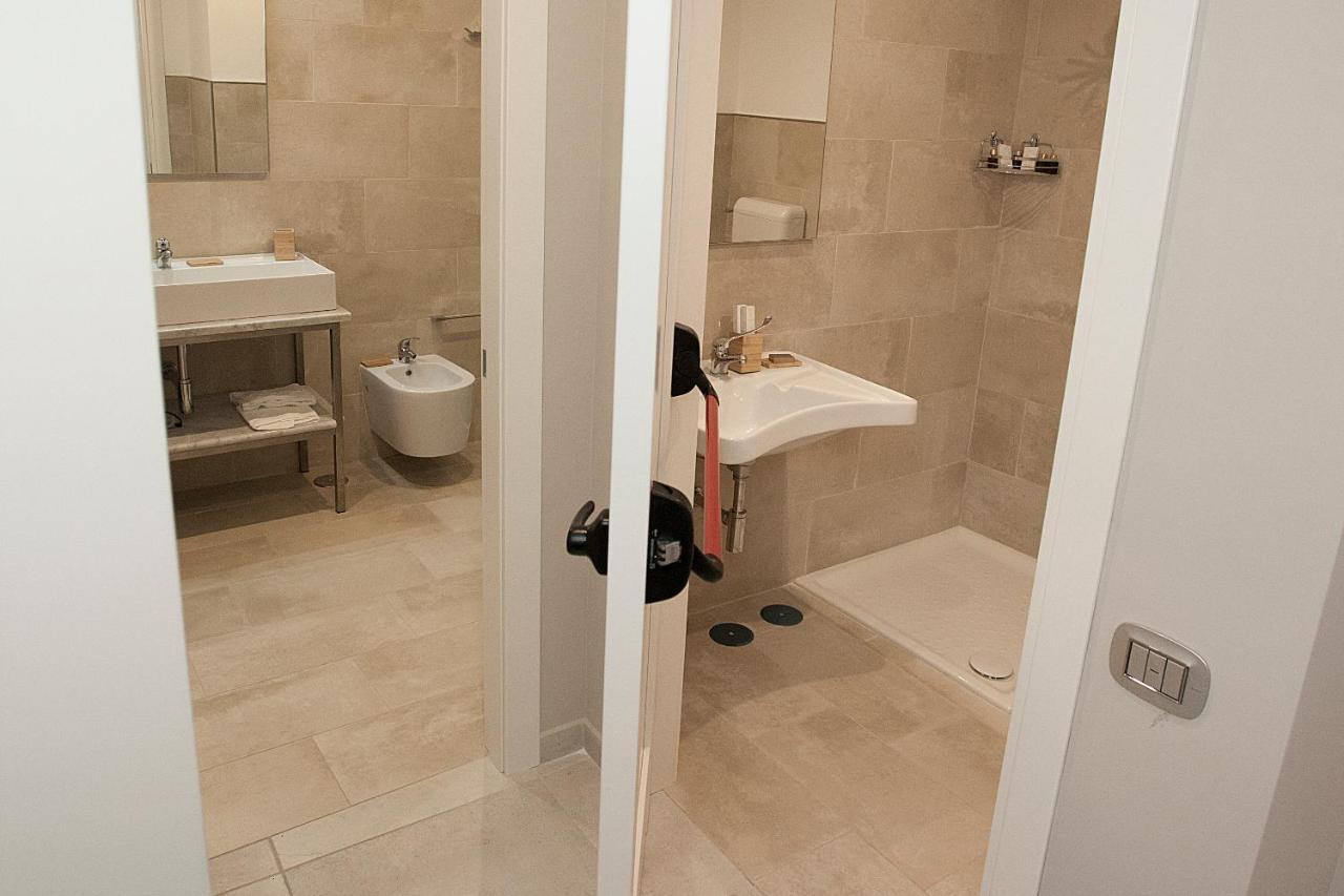 Residenza San Ferdinando Hotel Naples Luaran gambar