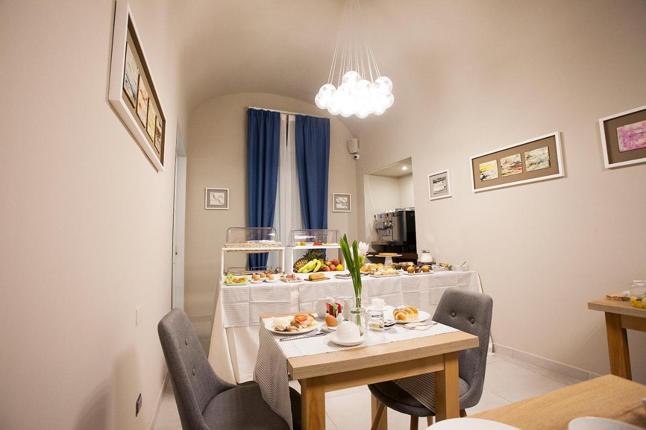Residenza San Ferdinando Hotel Naples Luaran gambar