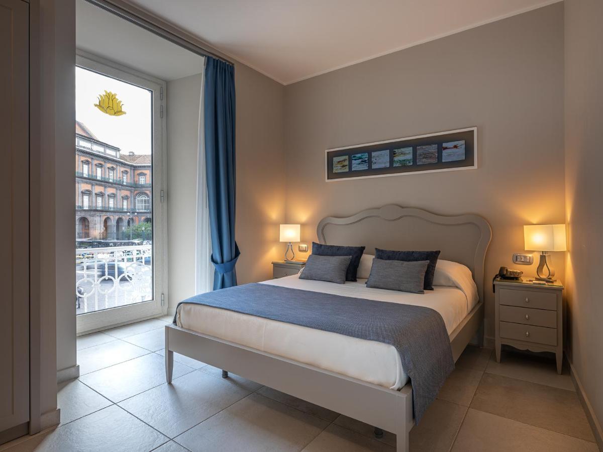Residenza San Ferdinando Hotel Naples Luaran gambar