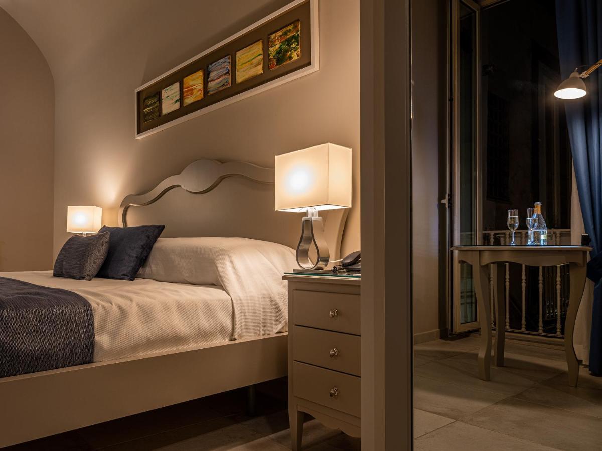 Residenza San Ferdinando Hotel Naples Luaran gambar
